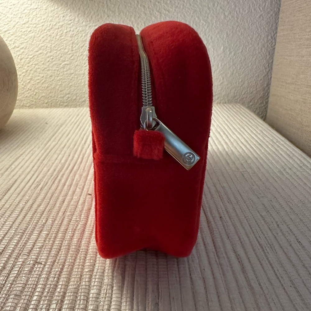 CHANEL Red Holiday Cosmetic Bag - Picture 2 of 3